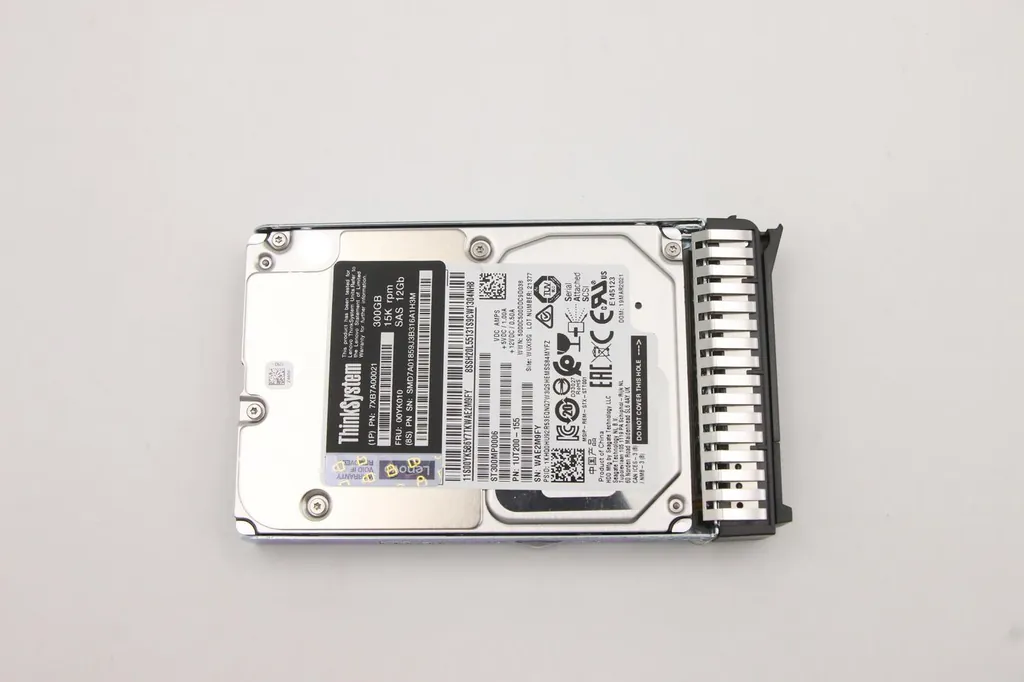 Lenovo SAS-Festplatte 300GB | 2.5" Hot-Swap | 15K RPM 12Gb/s