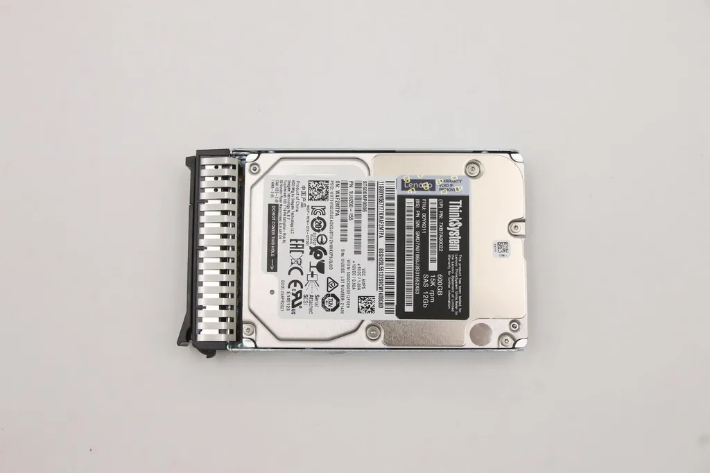 Lenovo ThinkSystem SAS-Festplatte 600GB | 2.5" 15K RPM | Hot-Swap